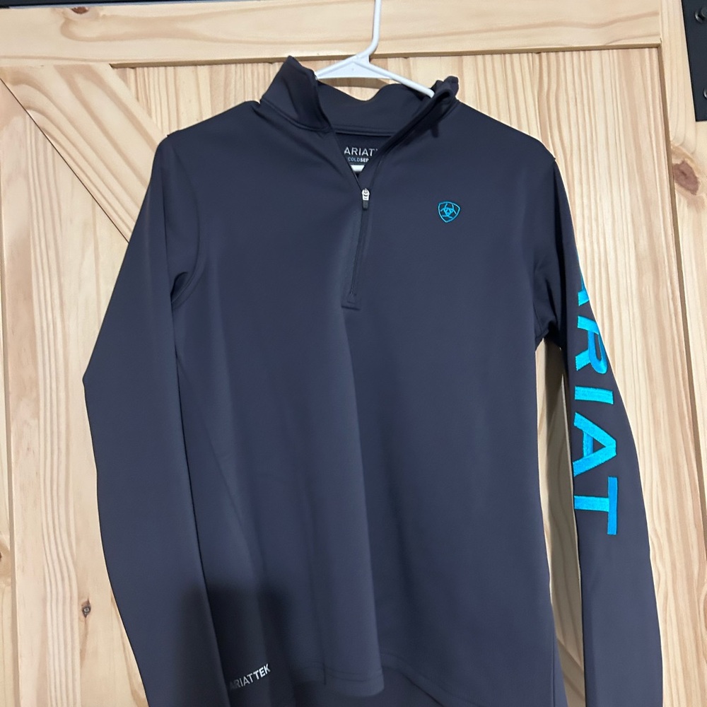 Ariat Black Long Sleeve Pullover